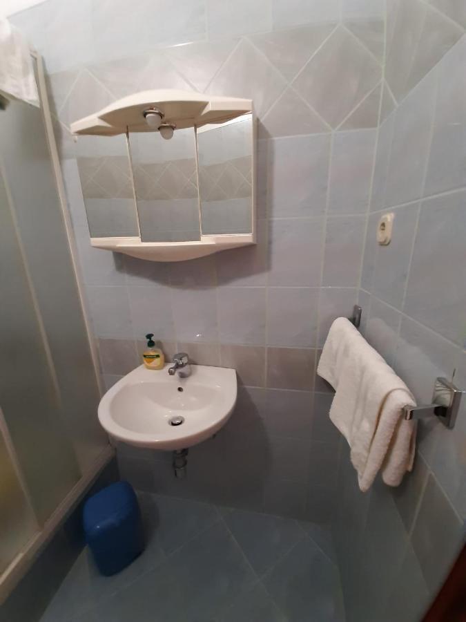 Apartments Ivanka Starigrad Paklenica Ngoại thất bức ảnh
