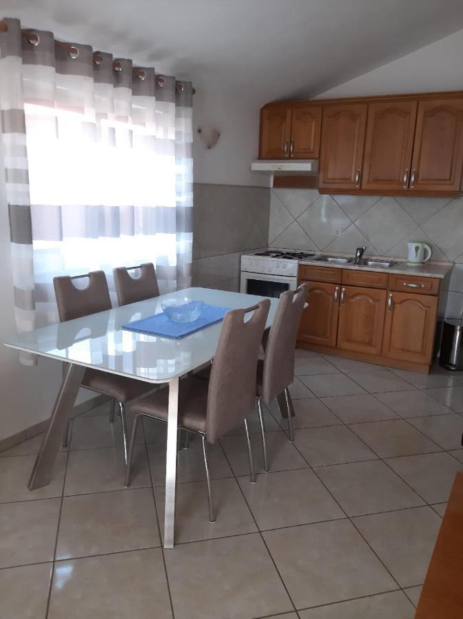 Apartments Ivanka Starigrad Paklenica Ngoại thất bức ảnh