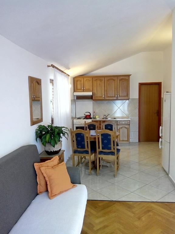 Apartments Ivanka Starigrad Paklenica Phòng bức ảnh